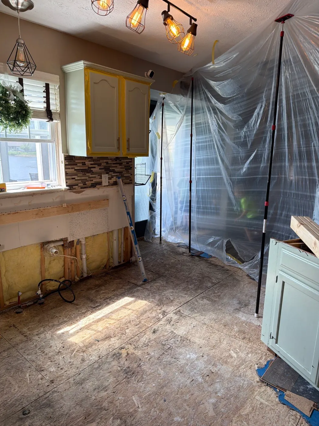 Water damage restoration by Covington Water Restoration near Lebanon, IN